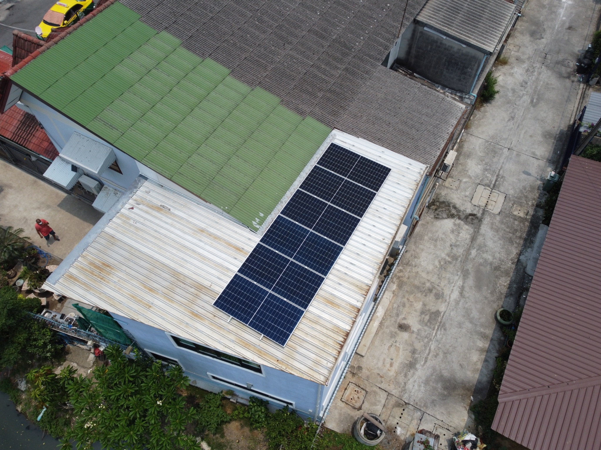 บ้านพักอาศัย (กรุงเทพมหานคร) – 3.27 kWp.