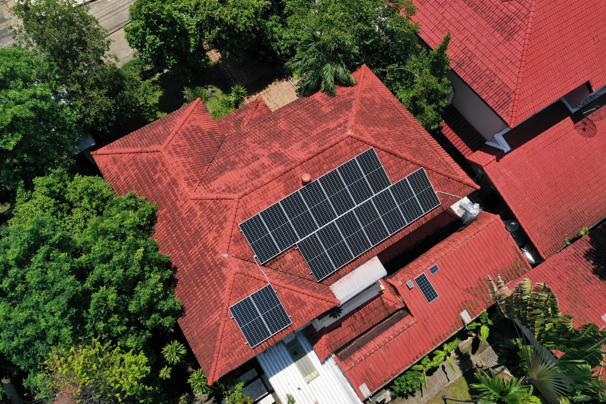 บ้านพักอาศัย (กรุงเทพมหานคร) – 6.48 kWp.