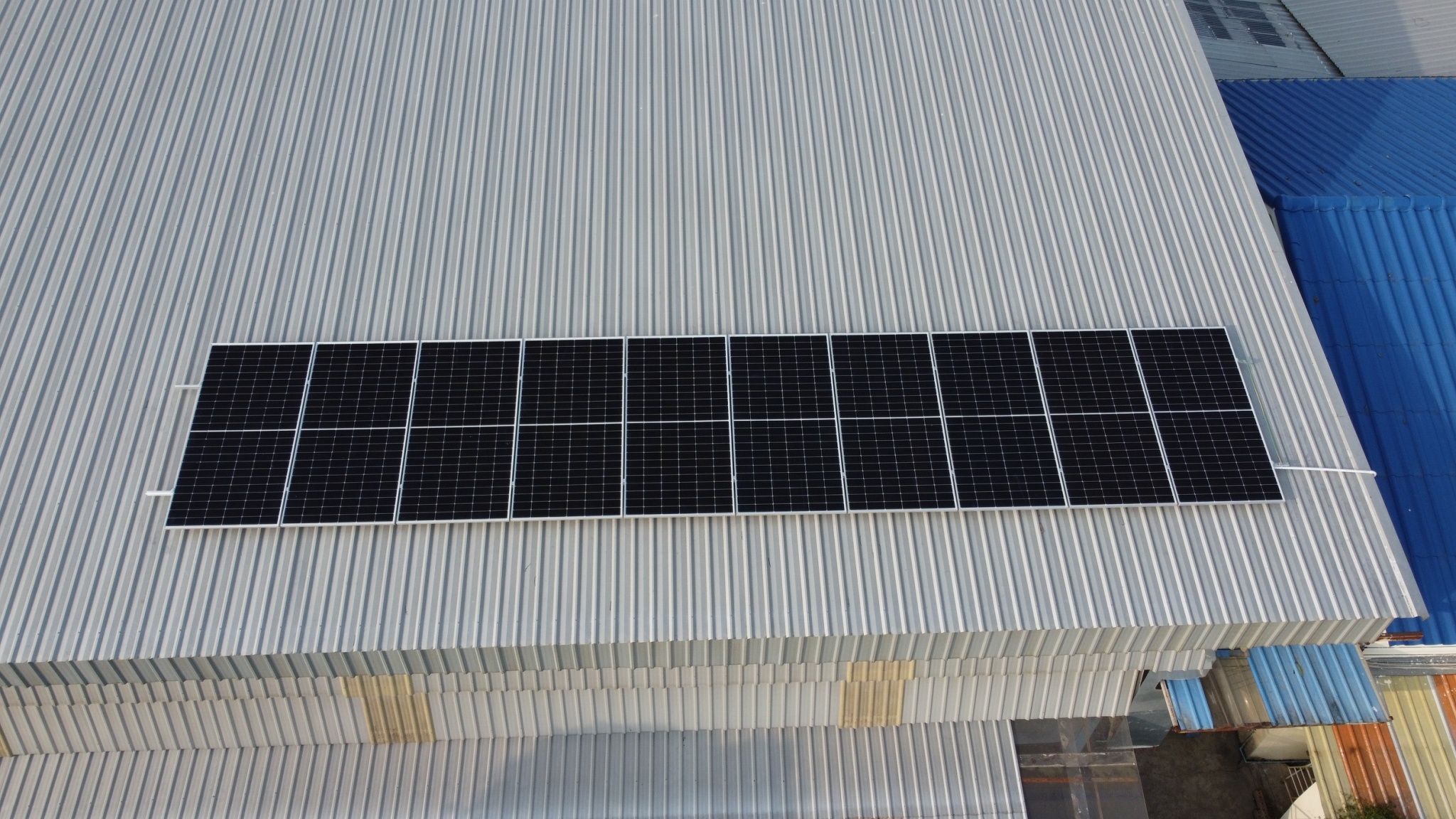 บ้านพักอาศัย – 5.6 kWp.
