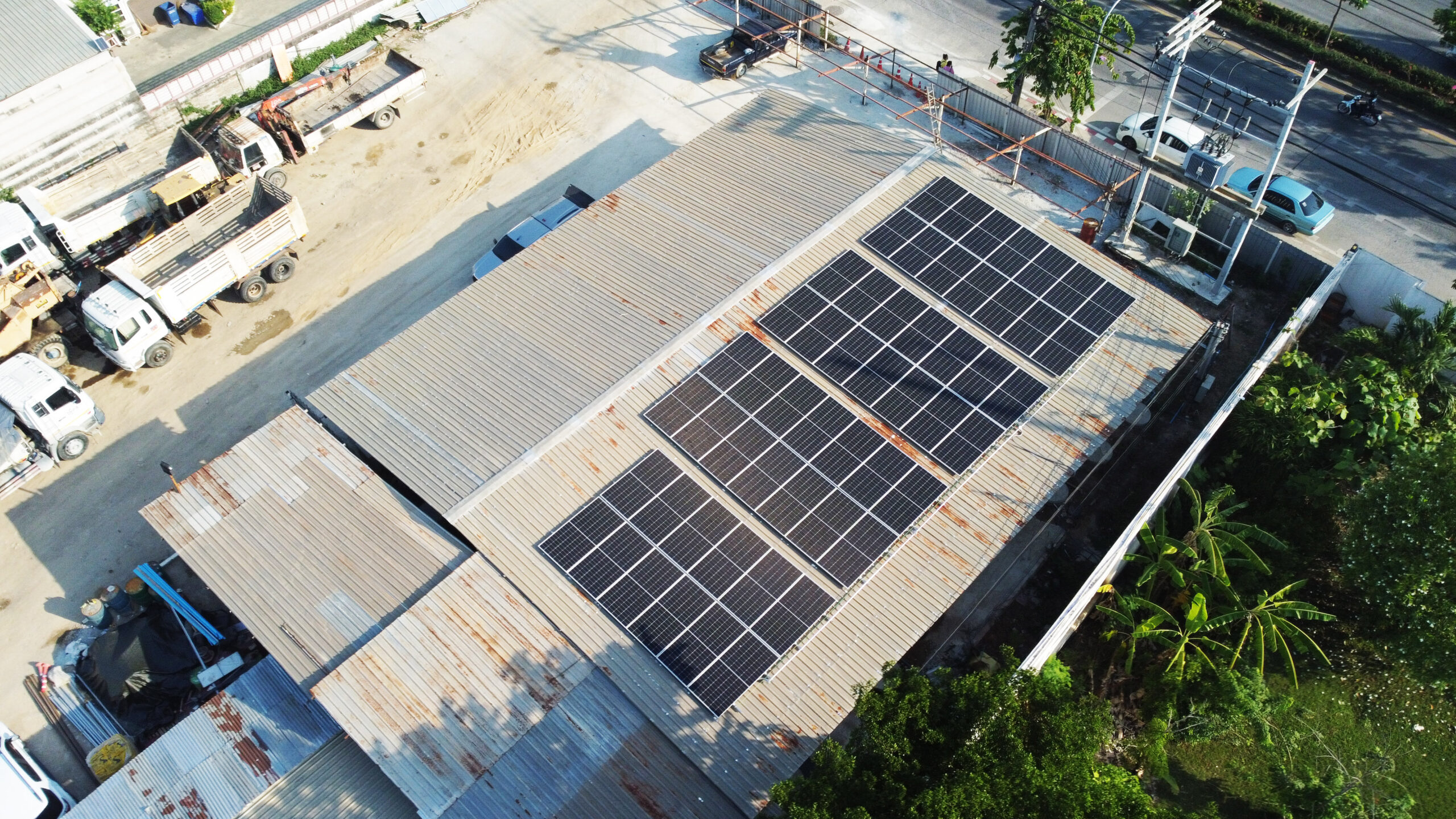 บ้านพักอาศัย – 30.51 kWp.