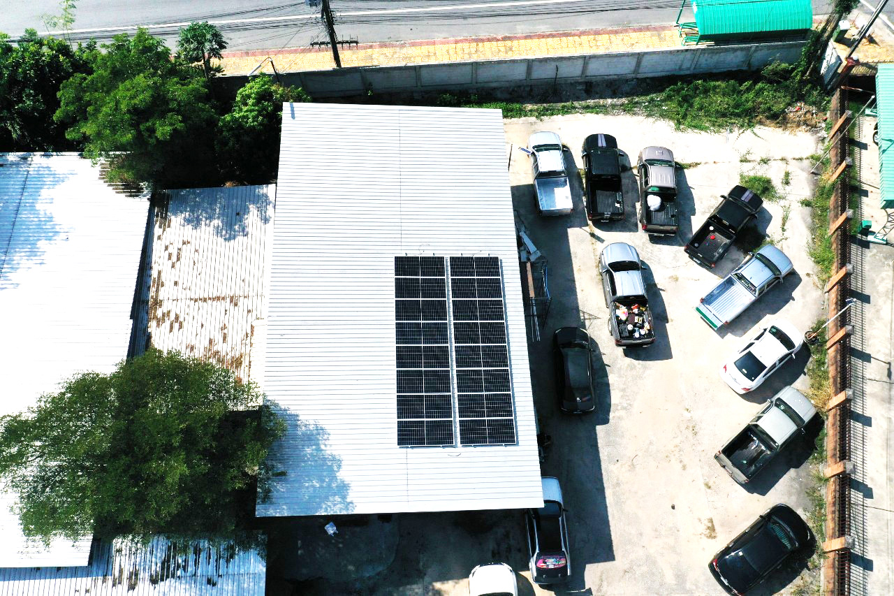 บ้านพักอาศัย – 7.04 kWp.
